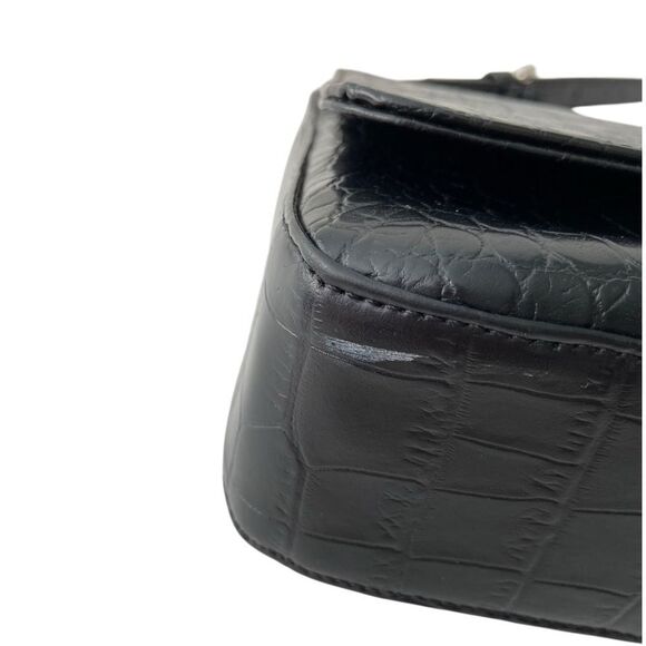 Nine West Elegant Black Faux Crocodile-Embossed Pattern Shoulder Bag in One Size - Picture 7 of 13